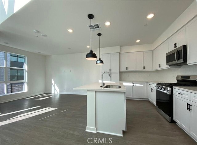 Building Photo - 11053 Verve Dr
