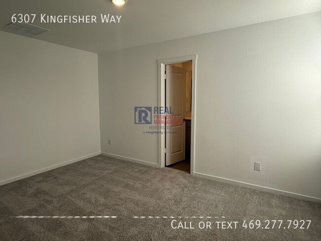 Building Photo - 6307 Kingfisher Wy