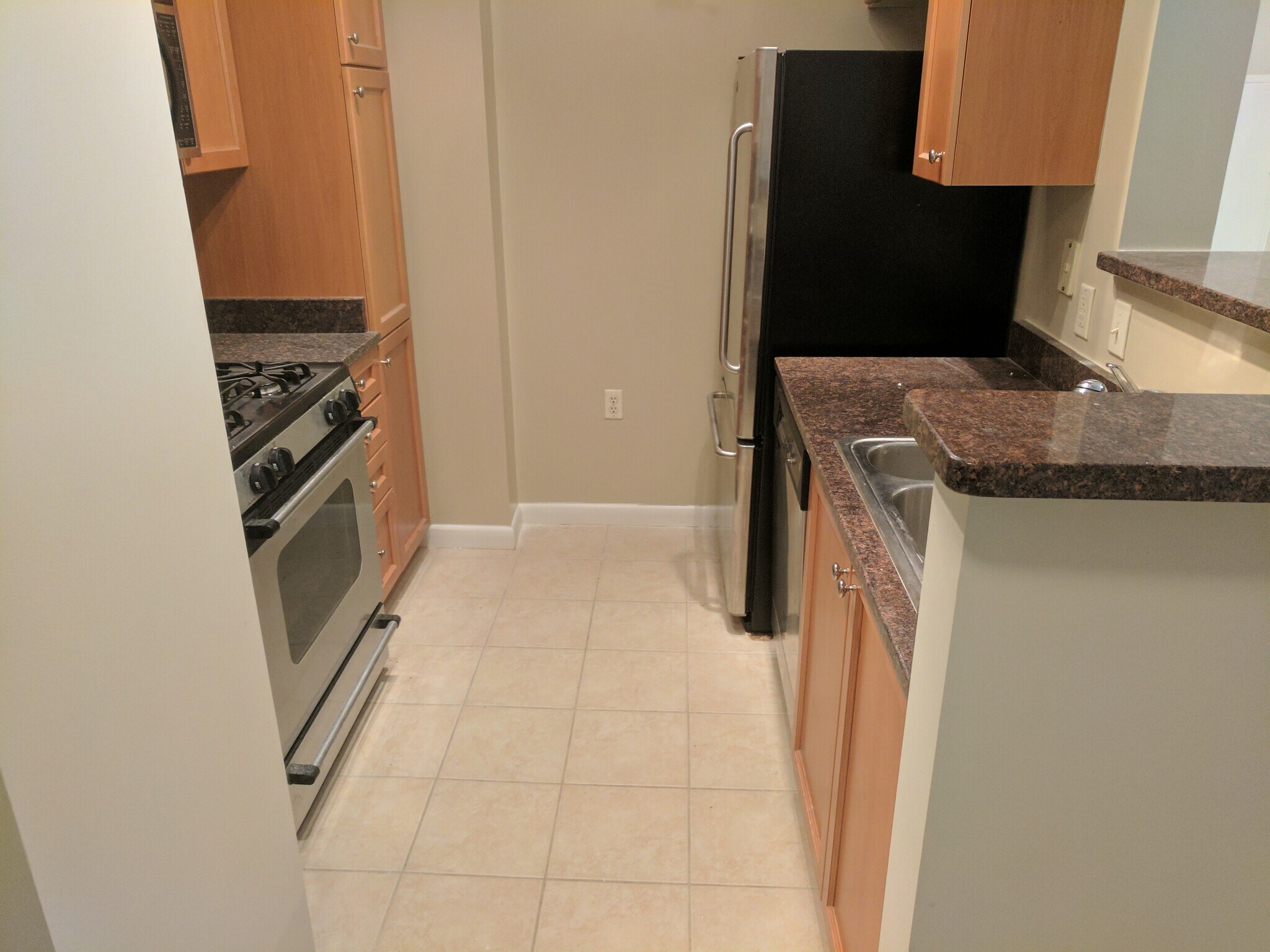 Building Photo - 851 N Glebe Rd