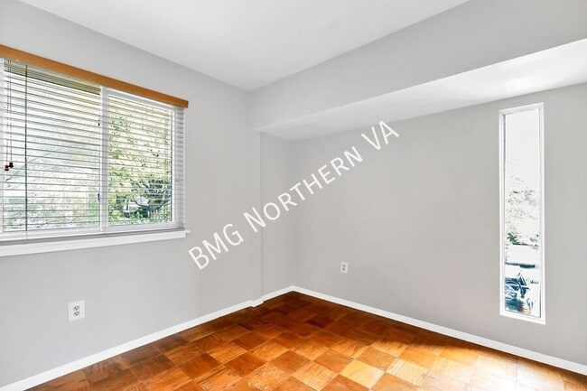 Building Photo - 1790 Ivy Oak Square