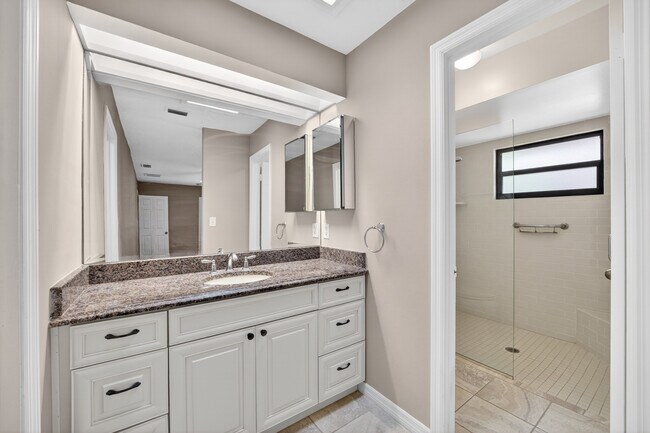 Master Bathroom - Waterbridge Subdivision