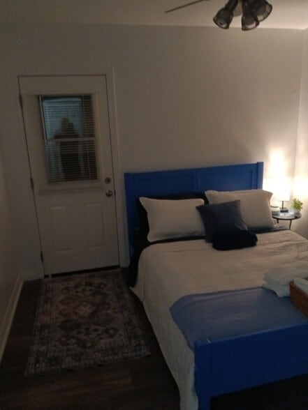 Building Photo - 7248 Shoshone Ave