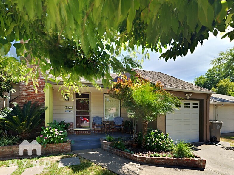 Primary Photo - 5820 12th Ave