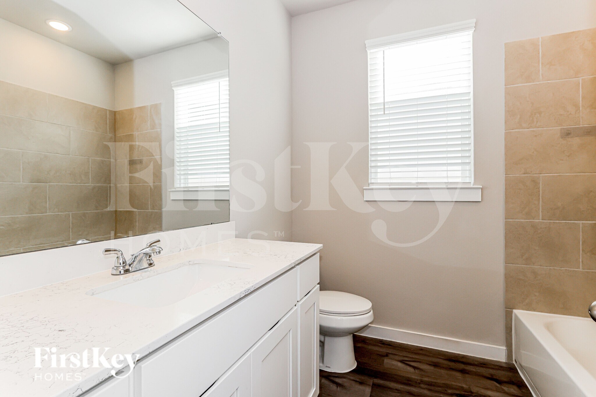 Building Photo - 357 N Centro Cir