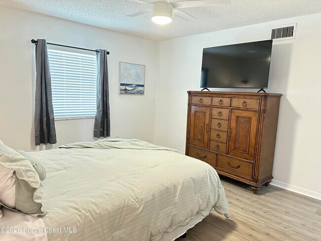 Building Photo - 840 N Atlantic Ave