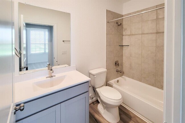 Building Photo - 25737 Damask Dr