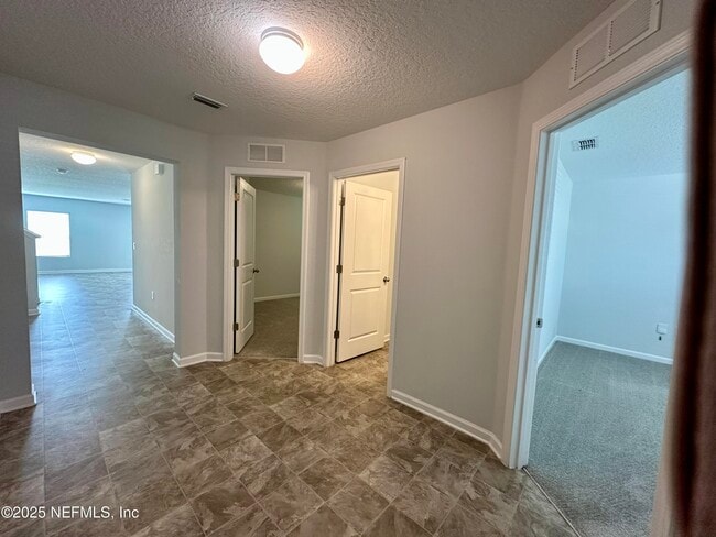 Building Photo - 1543 Liberty Tree Pl