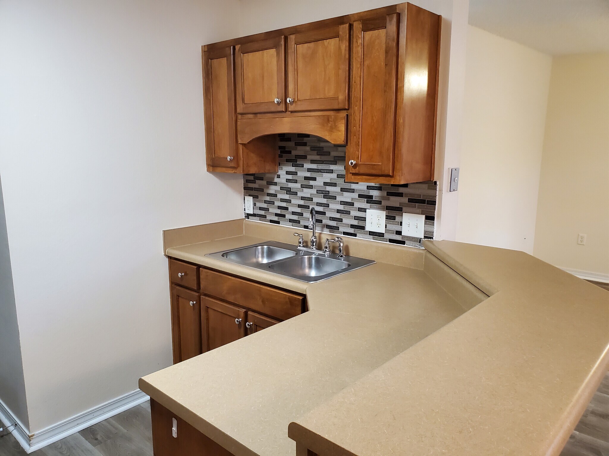 Updated Kitchen - 5165 Victoria Dr