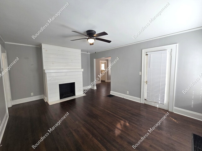 Building Photo - 2649 Jefferson Terrace