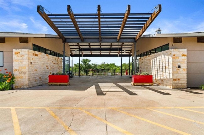 Building Photo - 9909 Dalliance Ln