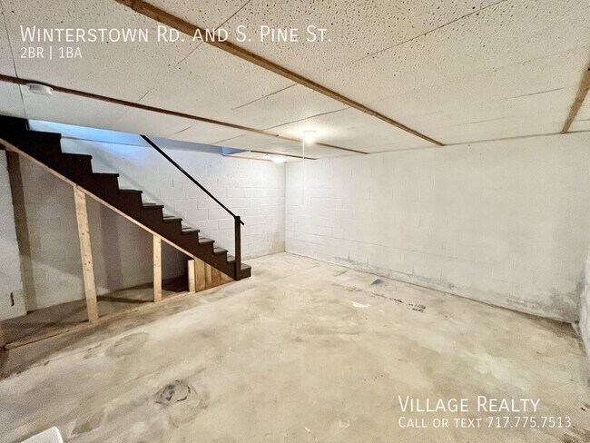 Building Photo - 100 Winterstown Rd