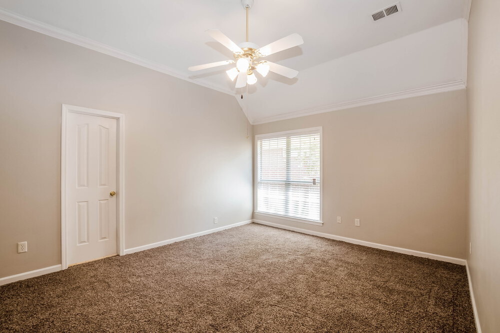Building Photo - 6906 Greyhawk Cove N