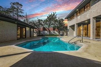 Building Photo - 5614 Indian Cir