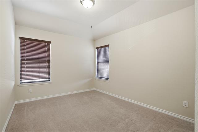 Building Photo - 3913 Weatherstone Dr