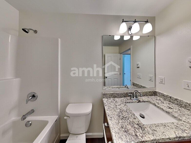 Building Photo - 16703 25th Ave Ct E