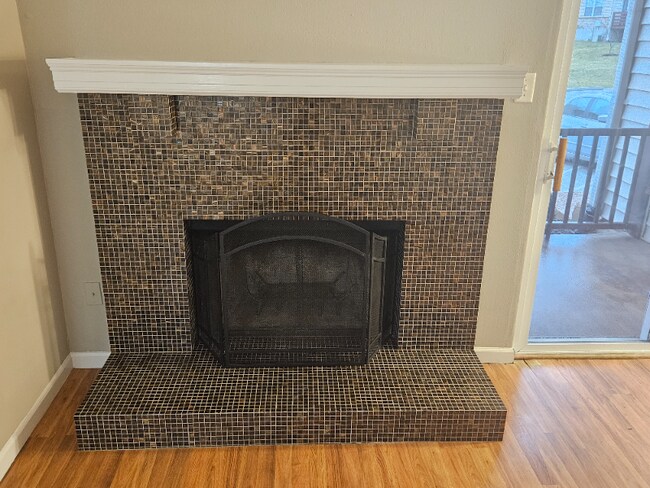 Building Photo - 2339 Sandalwood Creek Ct