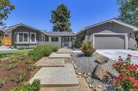 Building Photo - 6201 Paso Los Cerritos