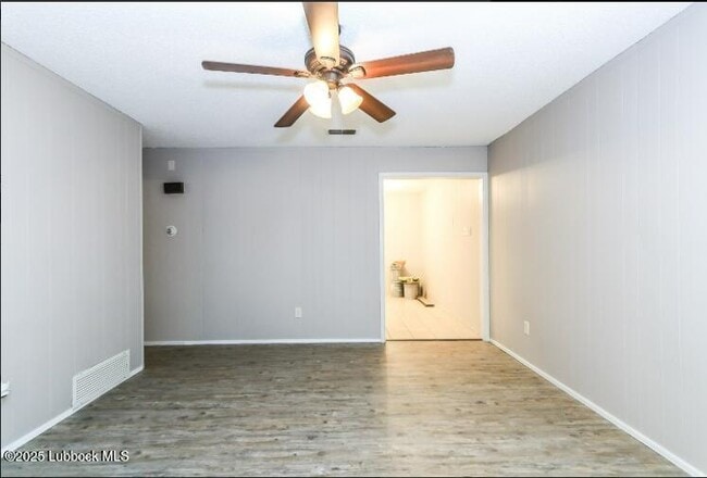 Building Photo - 7308 Avenue W