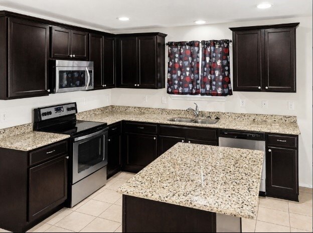 Building Photo - 433 Magma Dr