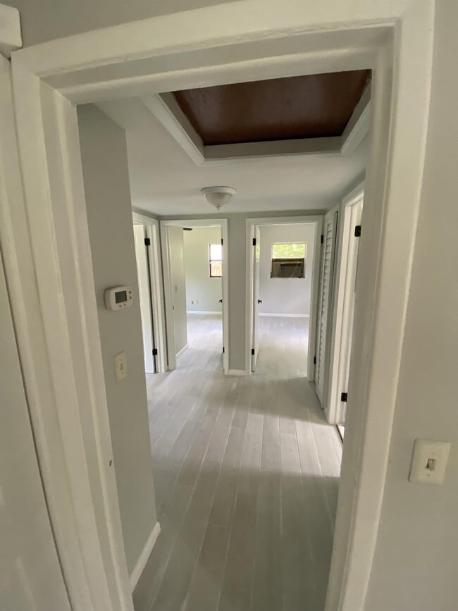 Building Photo - 2461 Quail Ave