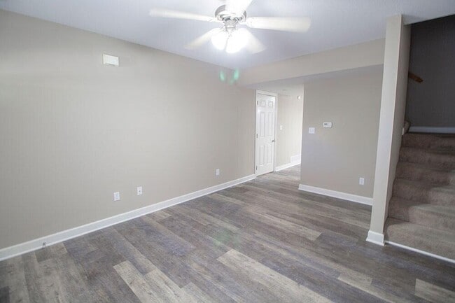 Building Photo - 1311 Raleigh Dr