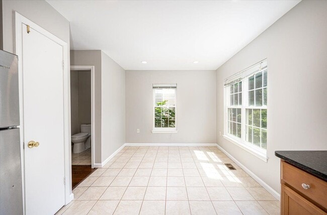 Building Photo - 151 Lazy Hollow Dr