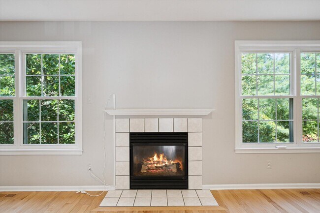 Building Photo - 2817 Barclay Way