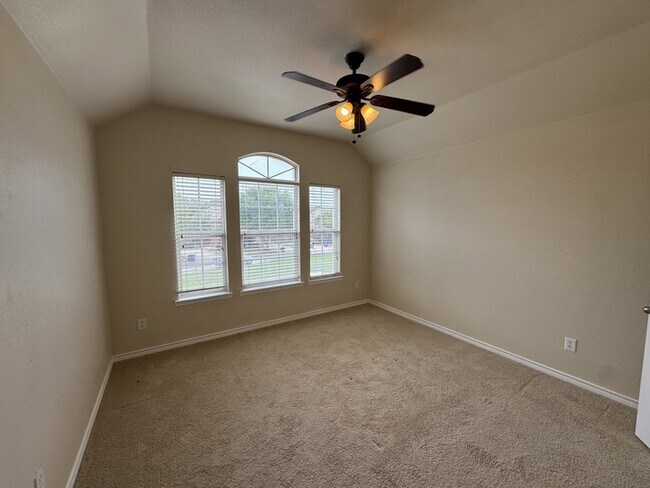 Building Photo - 8500 Riverwalk Trail