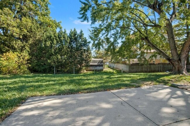 Building Photo - 7882 Lockport Blvd