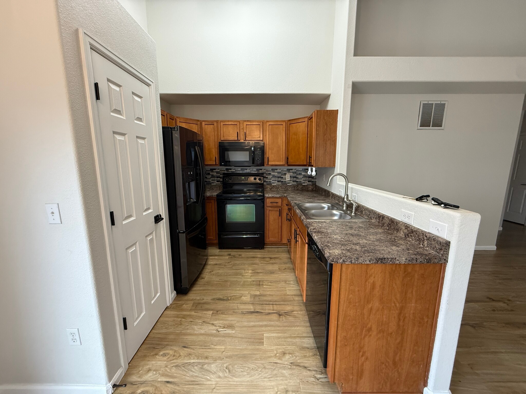 Building Photo - 7672 Fiona Ln