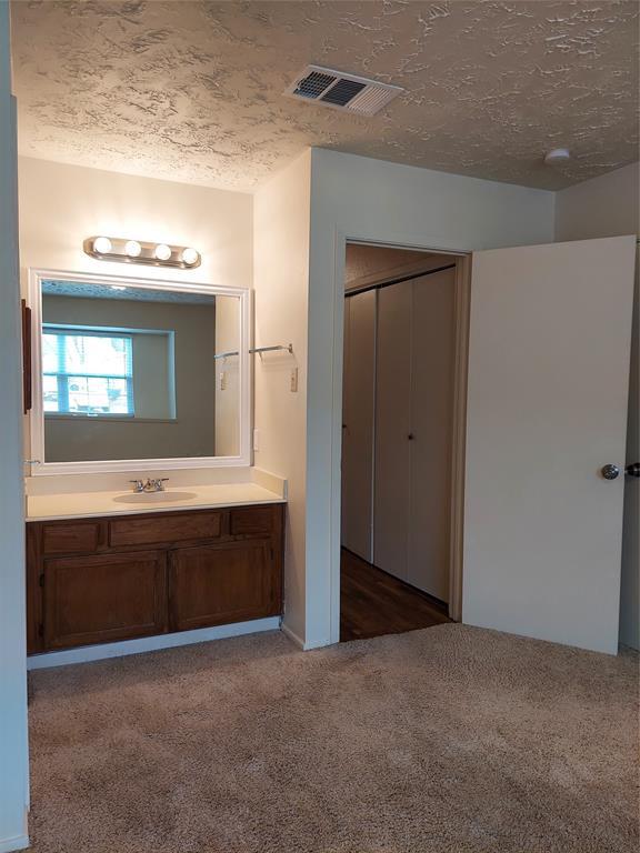 Building Photo - 3811 Quiet Pl Dr