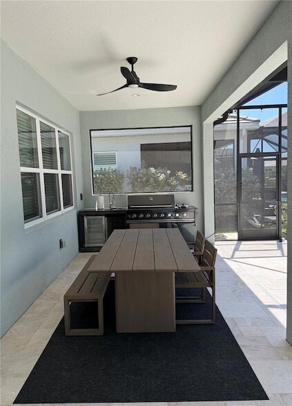 Building Photo - 18817 Valleta Ave