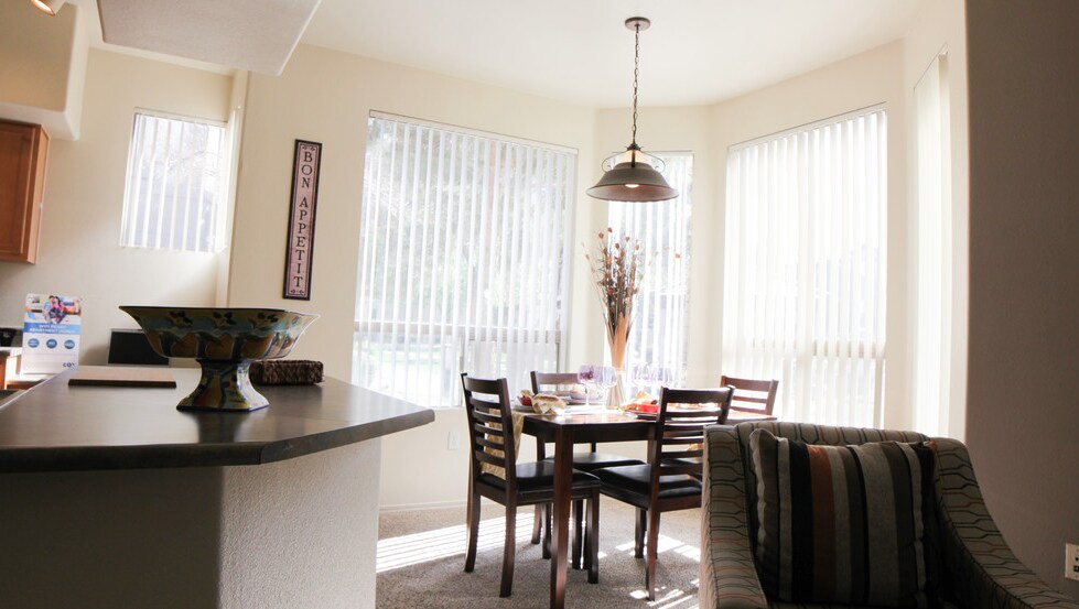 The Villas At Camelback Crossing 5150 N 99th Ave Glendale AZ 85305