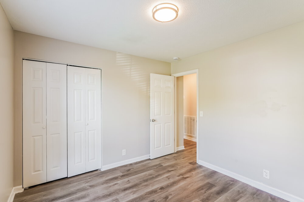 Building Photo - 404 Sorensen Way