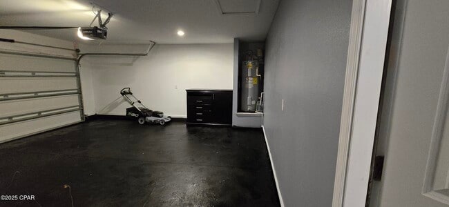 Building Photo - 6472 Slabinski Ln