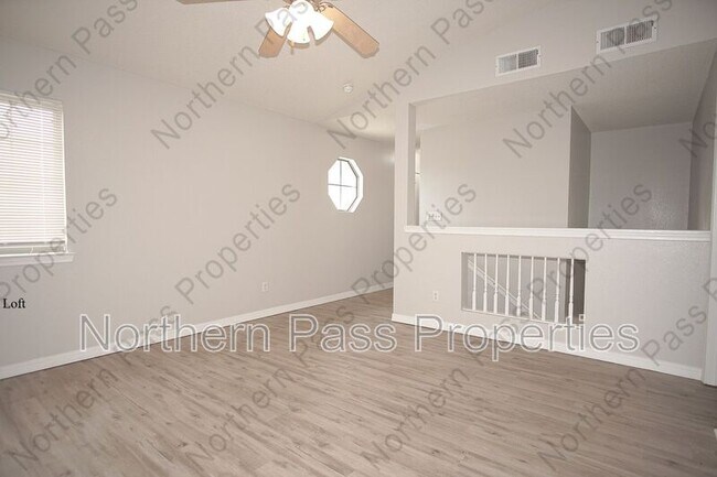 Building Photo - 1532 Century Plant Dr