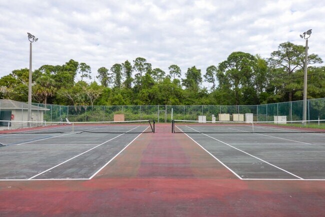 Building Photo - 55+ Vista St. Lucie Community!