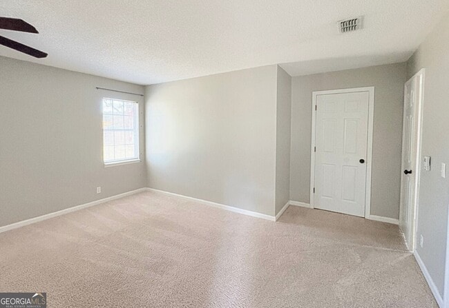 Building Photo - 1108 Sussex St