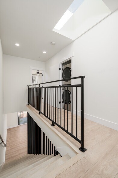 Building Photo - 2715 Tomato Alley