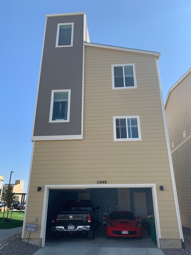 Building Photo - 11948 Mountview Ln