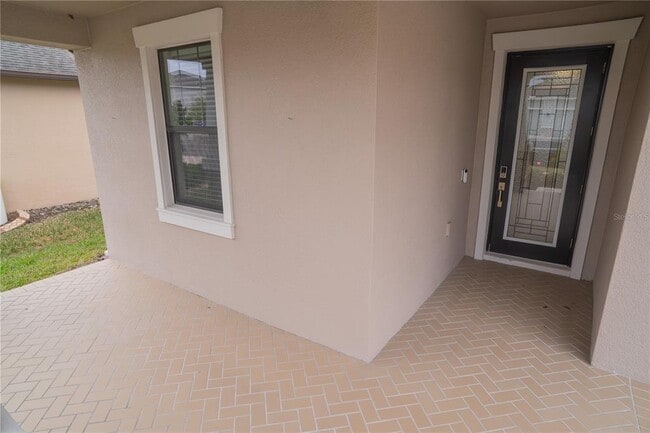 Building Photo - 32135 Goddard Dr