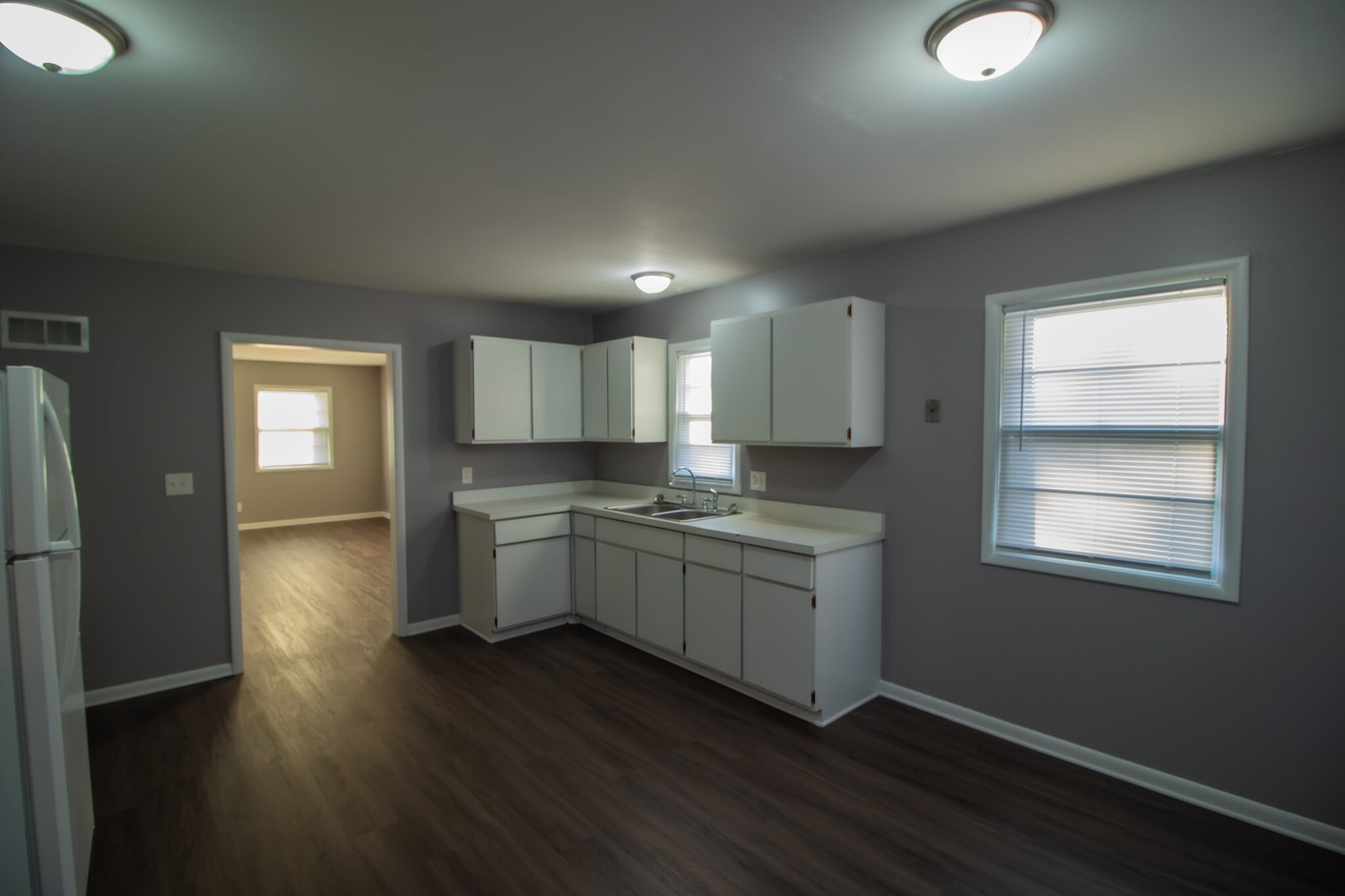 Kitchen/Dining - 2813 E G Ave