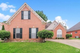 Building Photo - 8423 Shady Elm Dr