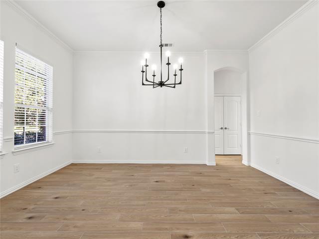 Building Photo - 1732 Auburn Dr