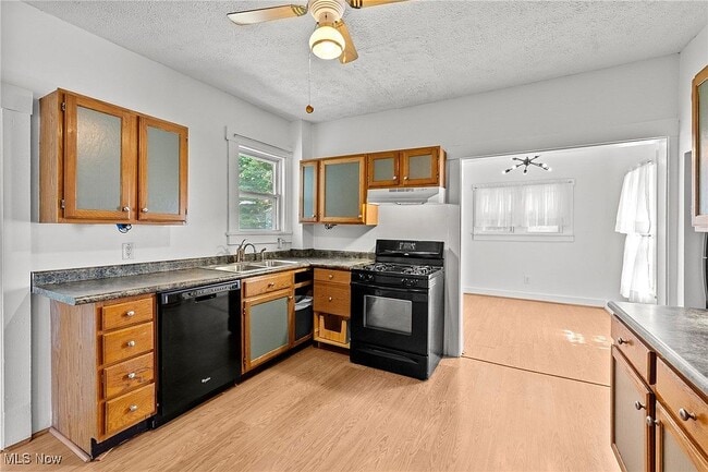 Building Photo - 1575 Artemis Dr