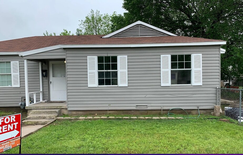 Building Photo - 4108 Fox Dr