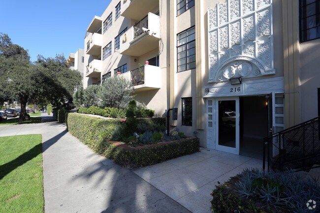 Building Photo - Deccan Villas