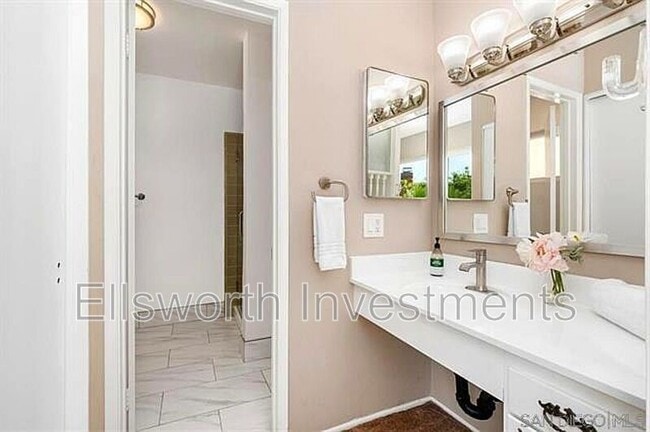 Building Photo - 6531 Barnhurst Dr