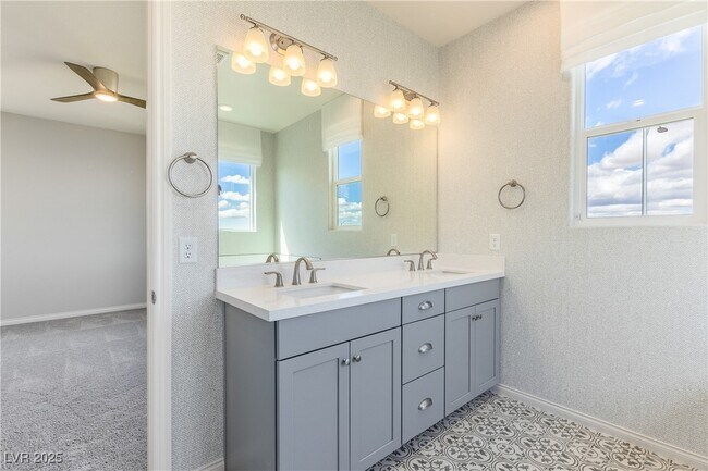 Building Photo - 10016 Silver Comet Ct