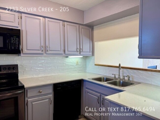 Building Photo - Great North Arlington condo available for ...